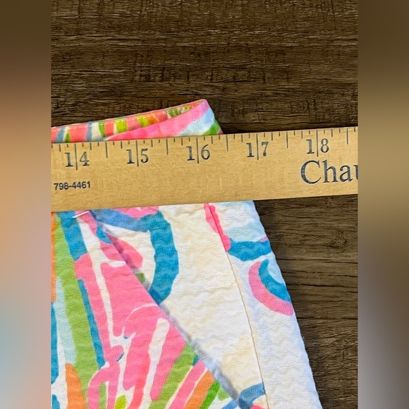 Lilly Pulitzer Adie Shorts Shellebrate Size 6 EUC H7 - Picture 5 of 8